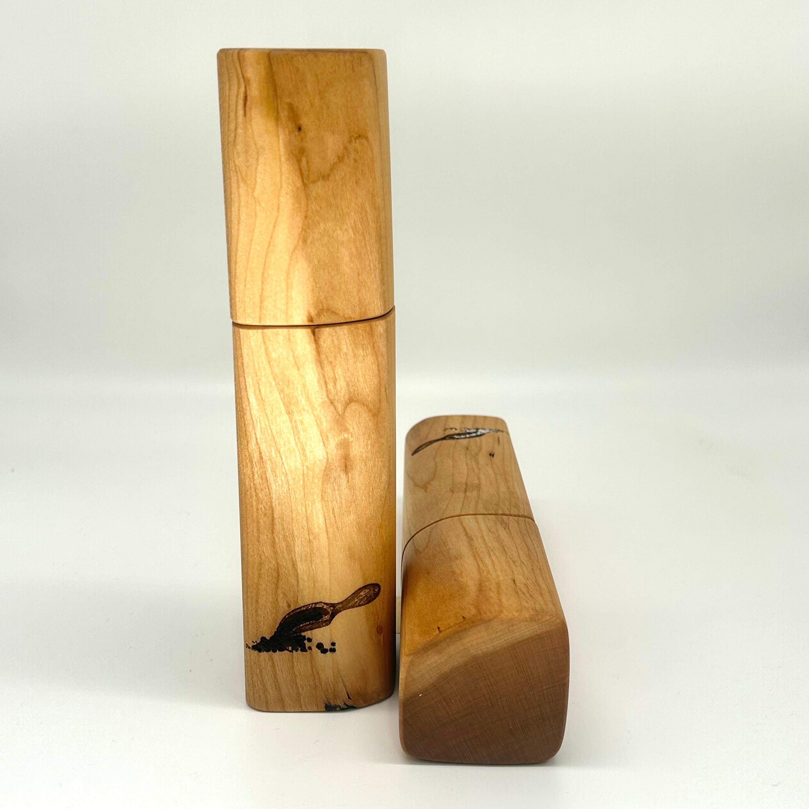 "Natural edge" Gewürzmühlen Duo Kirsche - daskuechenholz