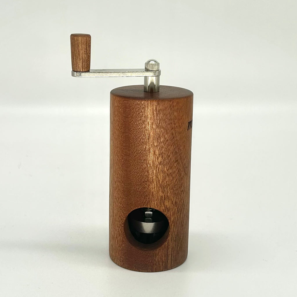 Muskatmühle  Mahagoni - daskuechenholz