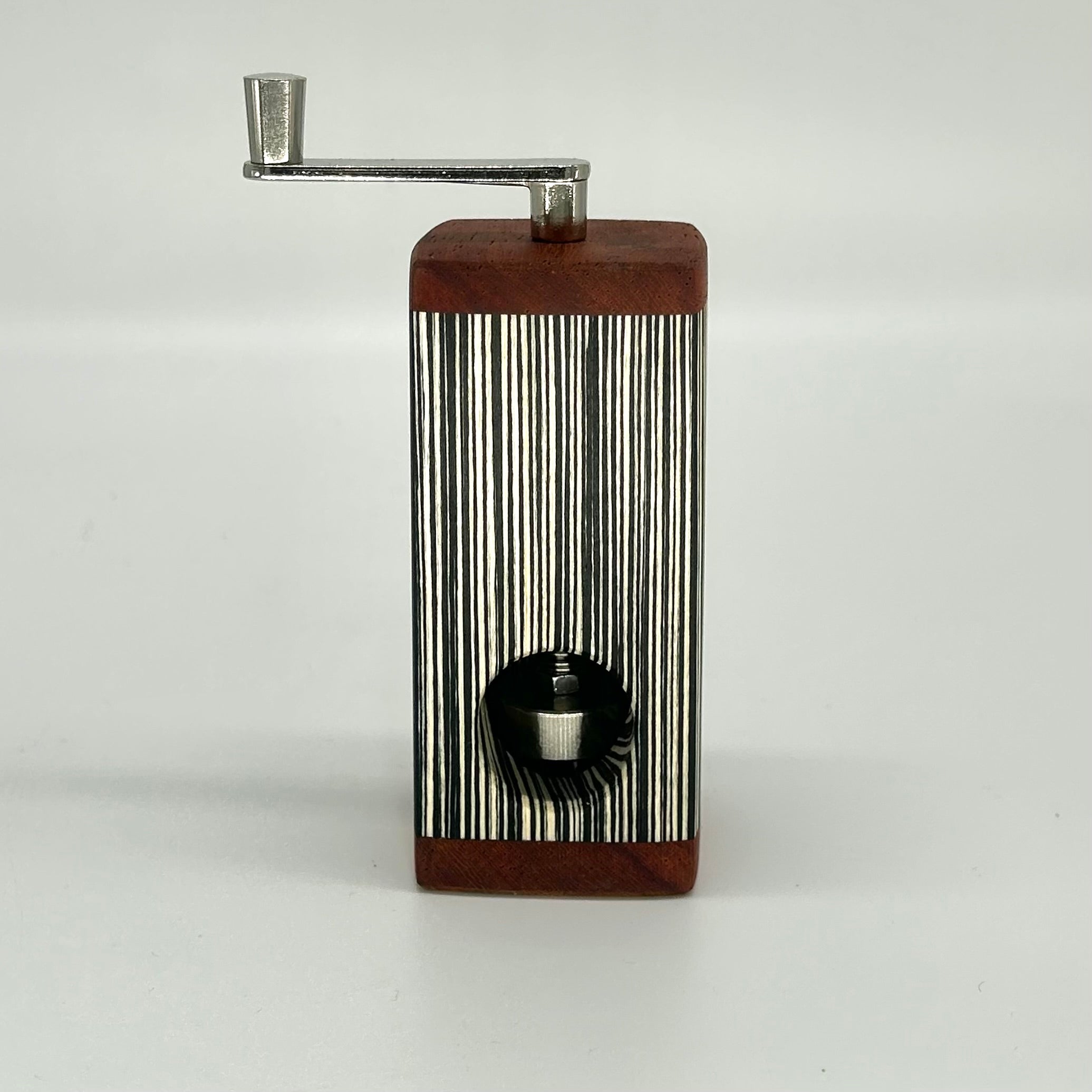 Muskatmühle Makassar Padouk - daskuechenholz