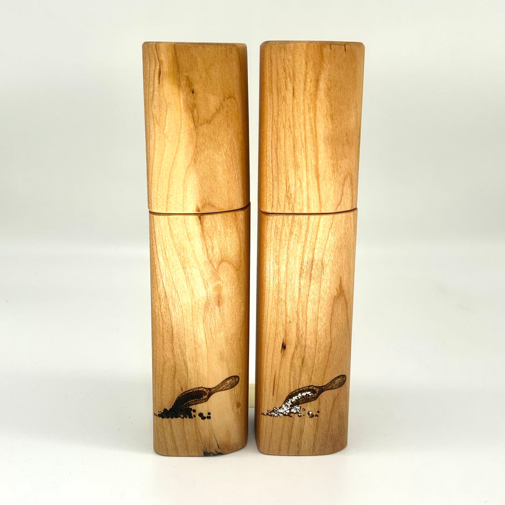 "Natural edge" Gewürzmühlen Duo Kirsche - daskuechenholz