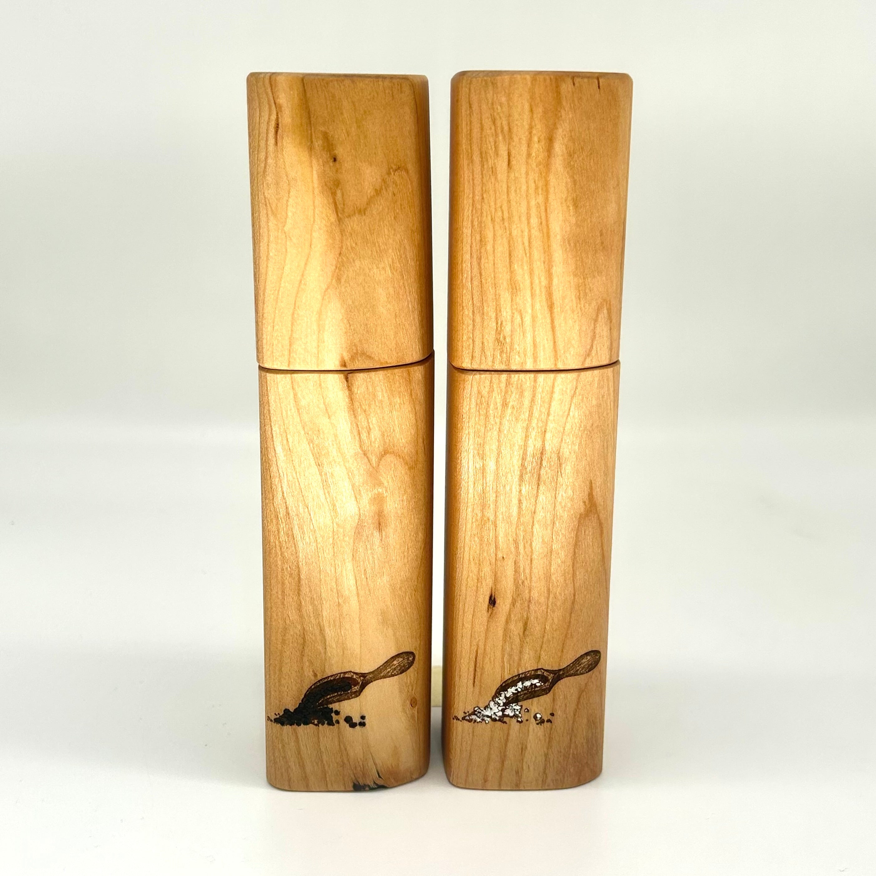 "Natural edge" Gewürzmühlen Duo Kirsche - daskuechenholz