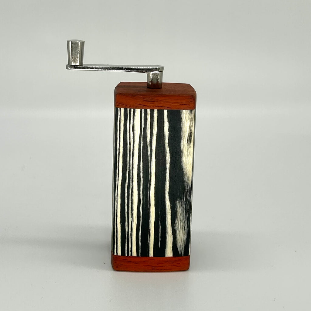 Muskatmühle Makassar Padouk - daskuechenholz