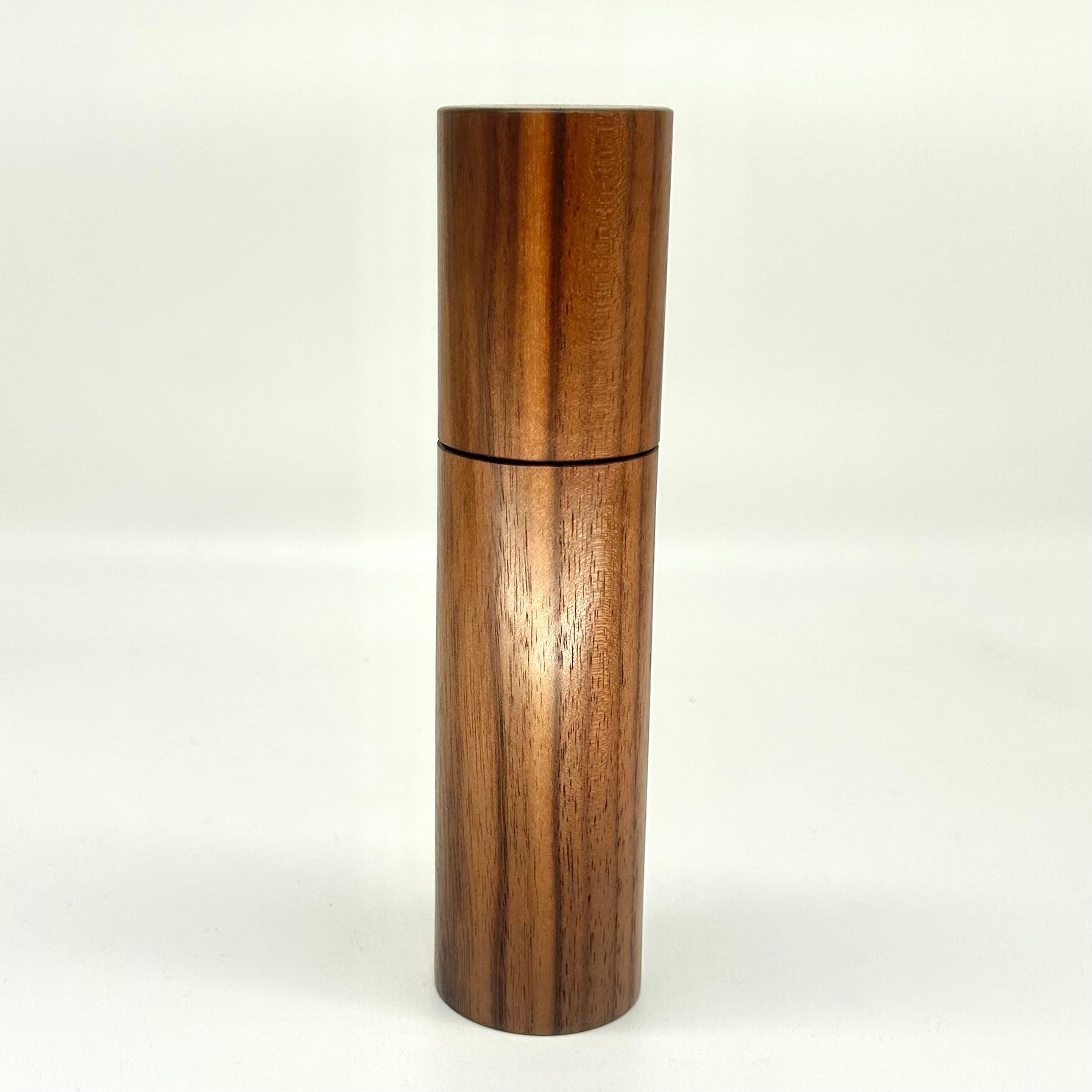 Gewürzmühle Nussbaum„Rund „ - daskuechenholz