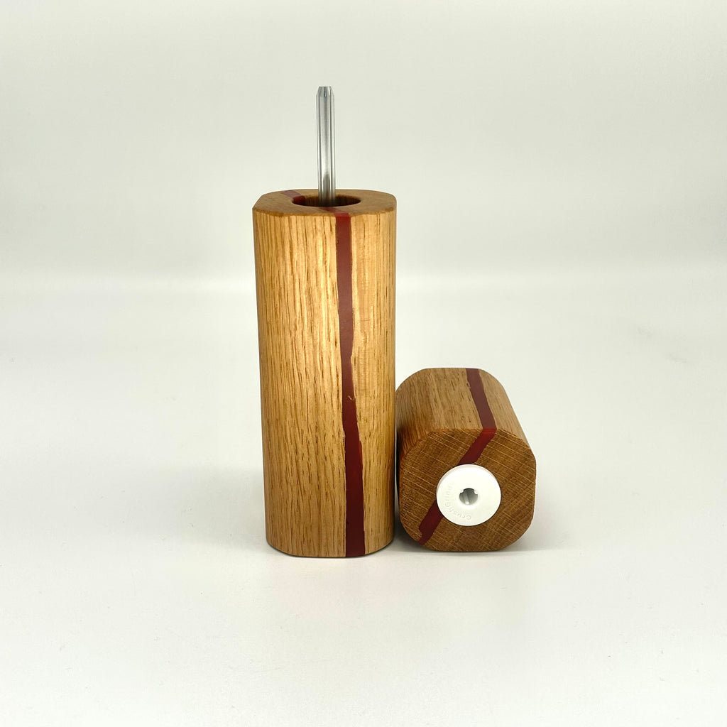 "Red streak" Gewürzmühle   Eiche   (epoxidharz) - daskuechenholz