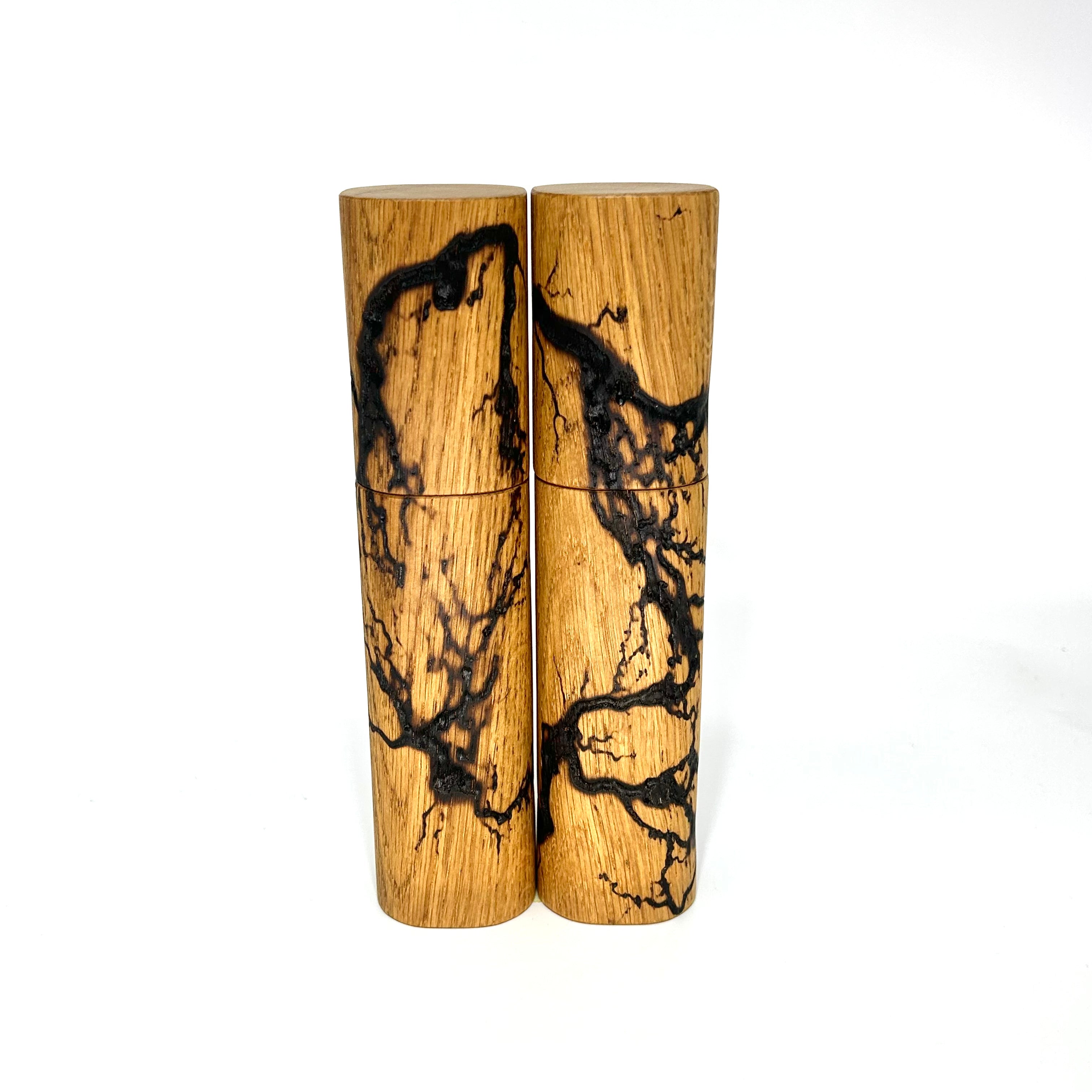 „Lichtenberg-Figuren“Gewürzmühlen Duo Eiche - daskuechenholz