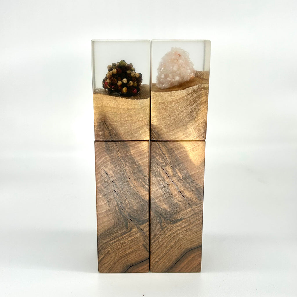 "Salt & Pepper" Gewürzmühlen Duo Walnuss / Epoxidharz - daskuechenholz