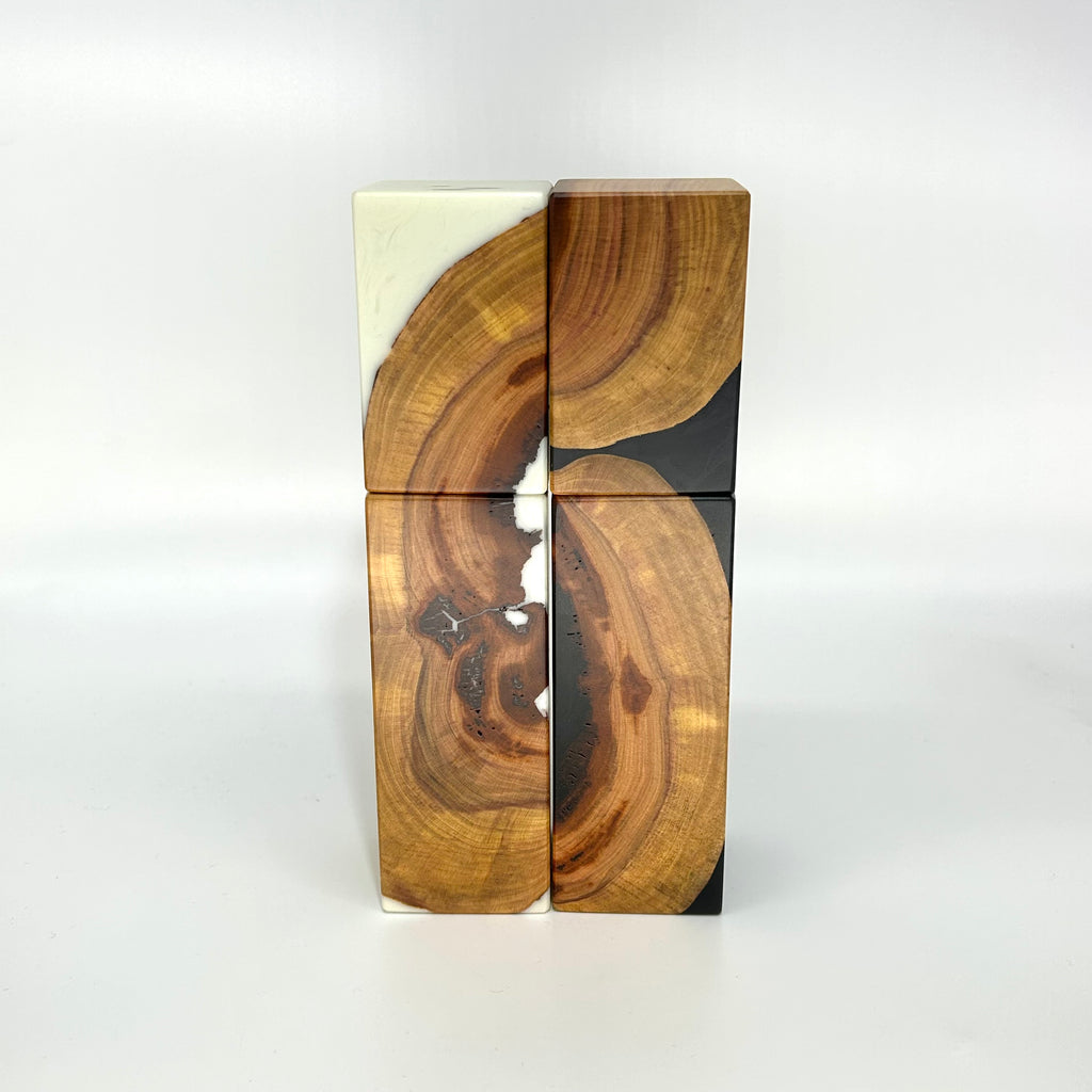 Gewürzmühlen Duo Zwetschgen / Epoxidharz  „Eckig „ - daskuechenholz